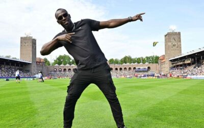 Bolt backs Jamaicans to trump Lyles in world 100m