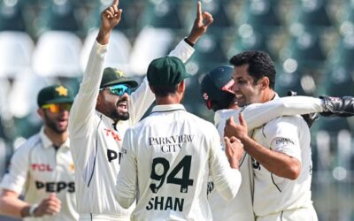 Lower order steady South Africa after Asif’s five-for in Rawalpindi Test
