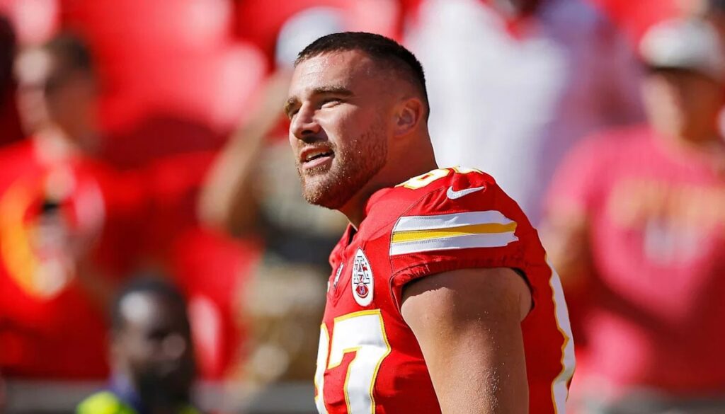 Travis Kelce makes headlines before stepping onto the field
